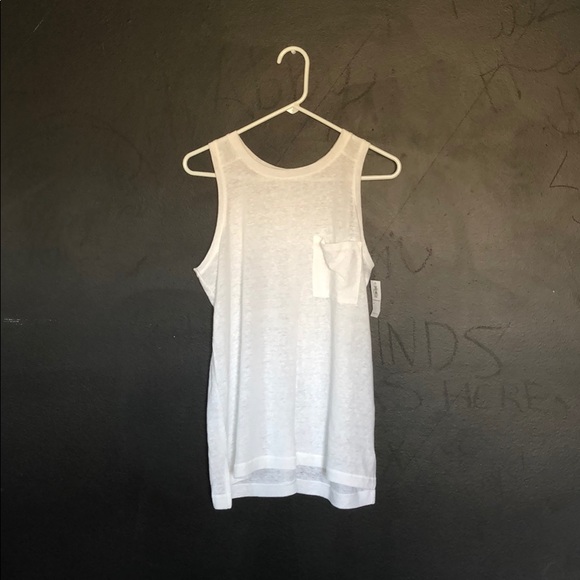Old Navy Tops - White tank top with front pocket.
